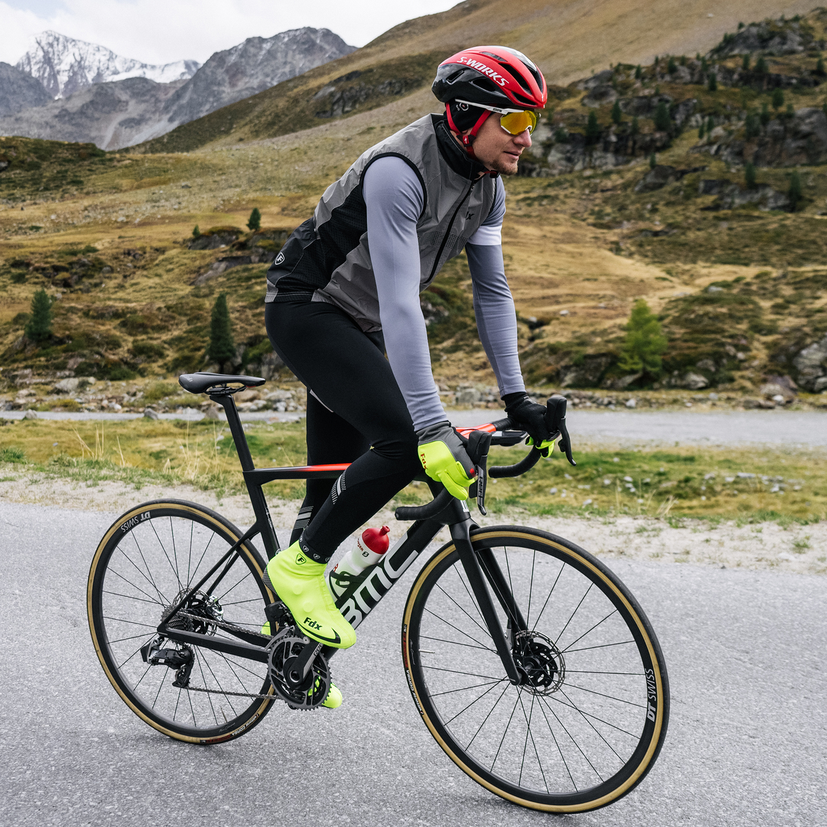 Fdx Sleeveless Cycling Gilet For Men's Grey Vest for Winter Clothing 360° Reflective, Lightweight, Windproof, Waterproof & Pockets