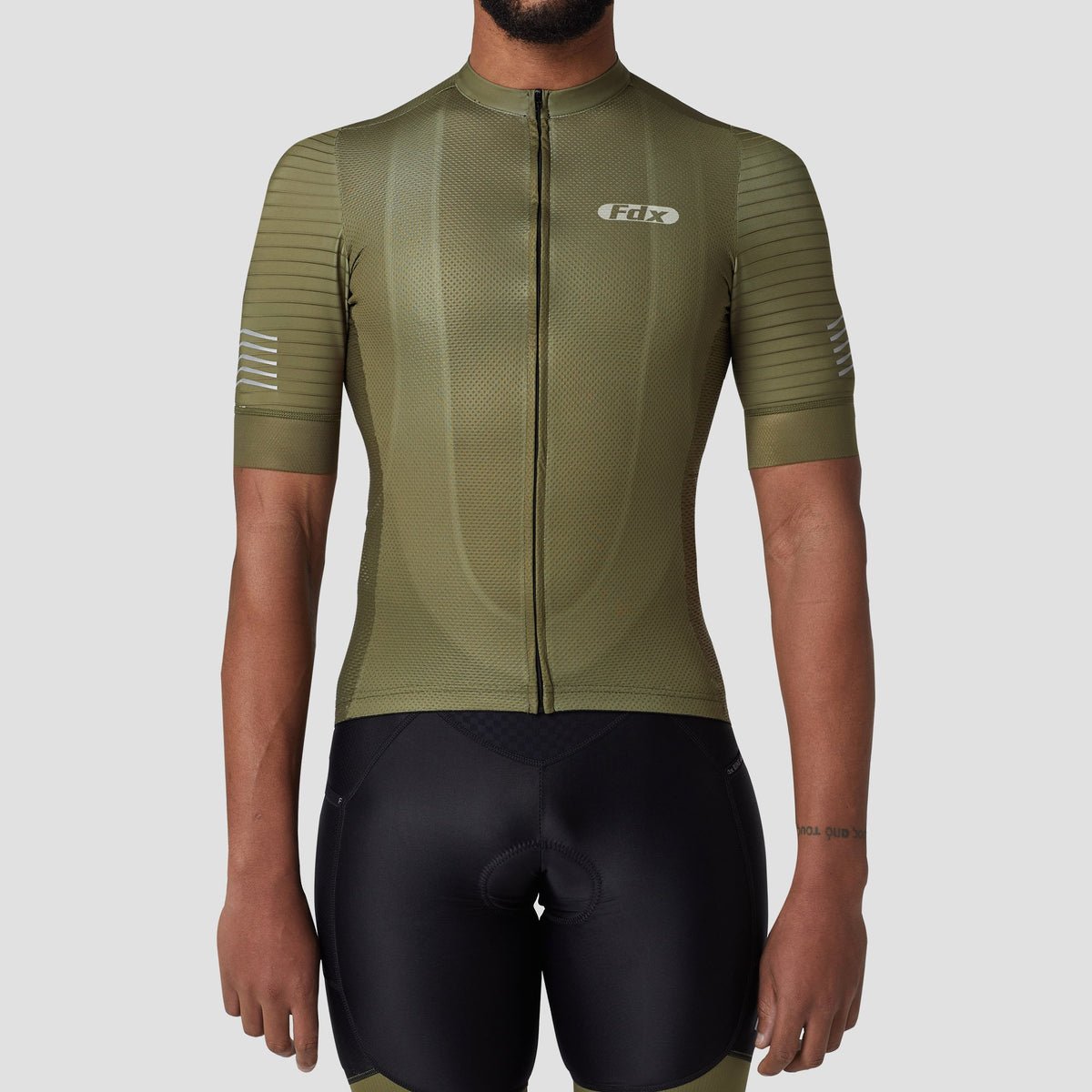 Fdx men’s Green full zip short sleeves best cycling jersey Hi-Viz Reflective details breathable summer lightweight biking top, Hi-Viz Reflective skin friendly half sleeves mesh cycling shirt for indoor & outdoor riding with two back & 1 zip pockets