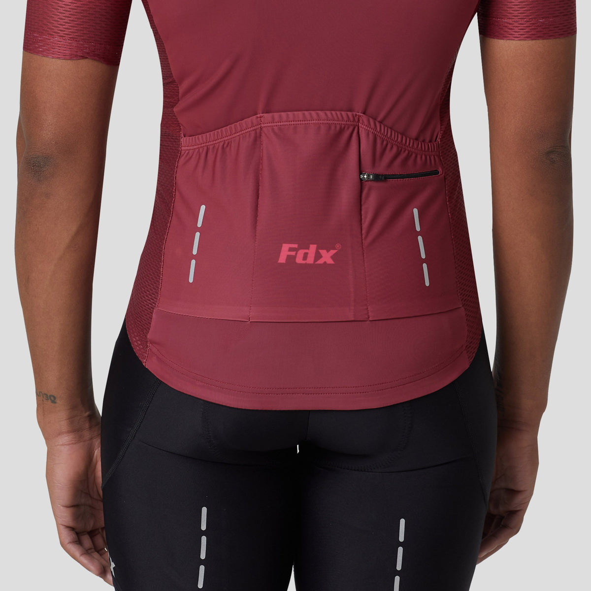 Men’s Fdx Pink / Maroon short sleeves cycling jersey Reflective details breathable Hi-Viz summer lightweight Best biking top, skin friendly half sleeves cycling mesh shirt for riding, indoor & outdoor 