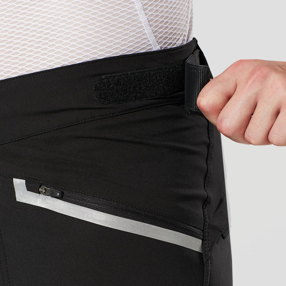 Men’s Black MTB Shorts, Lightweight Mountain Bike Shorts with Removable Padded Liner, Breathable Quick Dry Outdoor Cycle Pants with Secure Zip Pockets